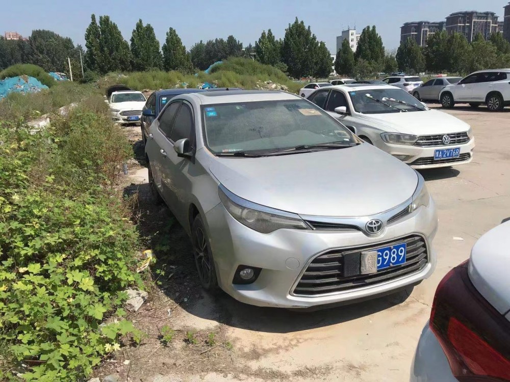 16年豐田雷凌泡水車