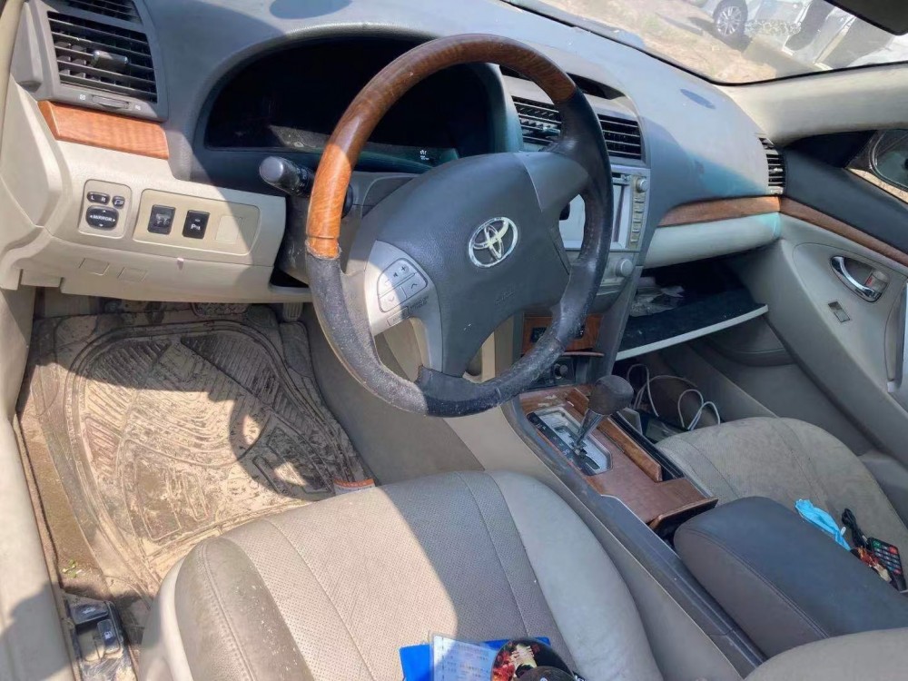 11年豐田凱美瑞