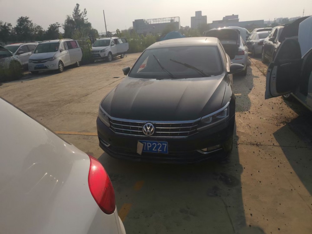 18年大眾帕薩特泡水車