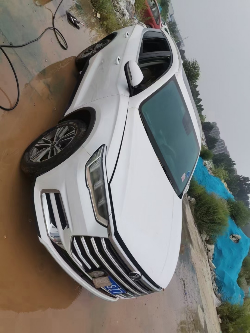 20年比亞迪宋泡水車