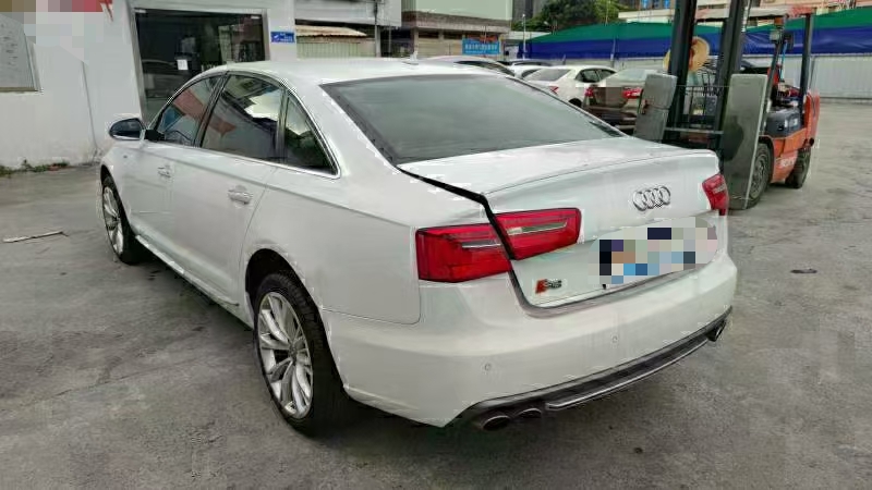 16年奧迪A6L
