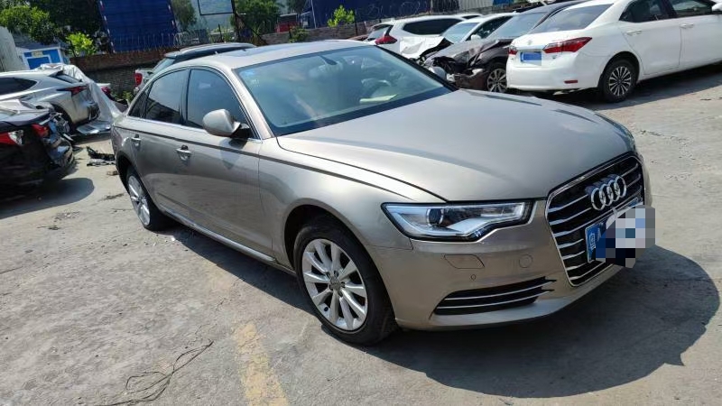 15年奧迪A6泡水車