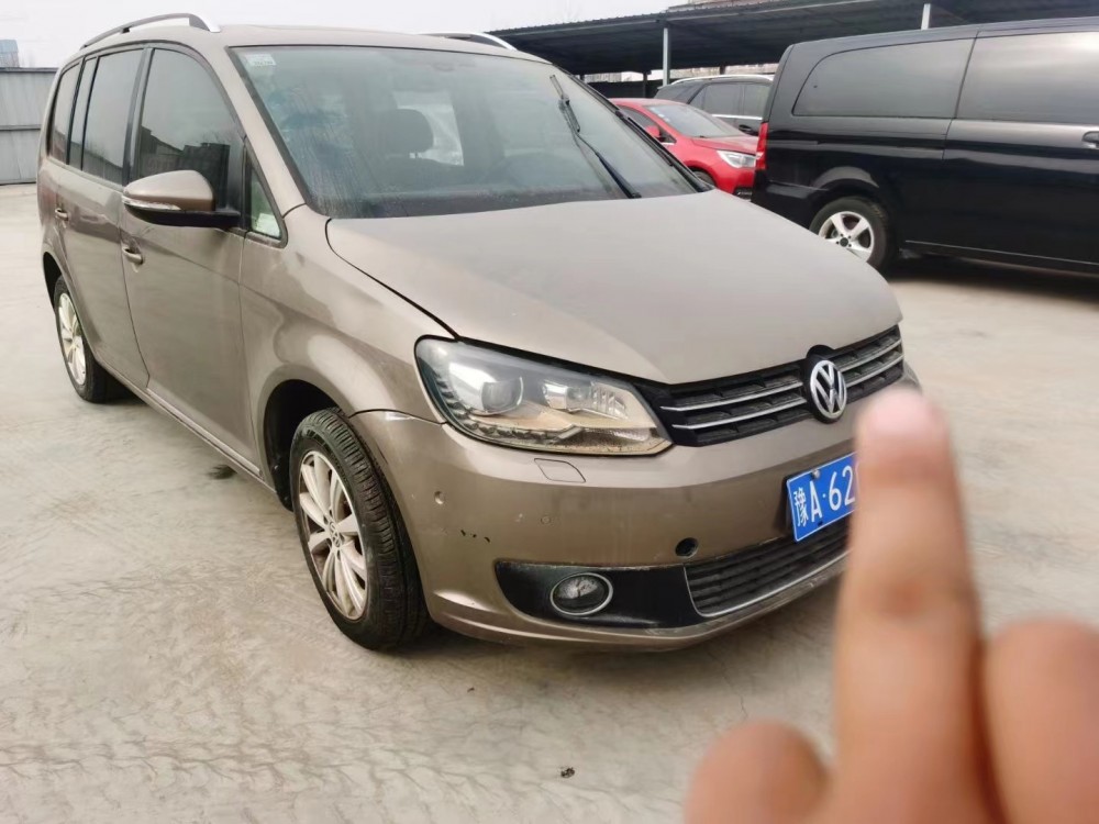 14年大眾途安泡水車