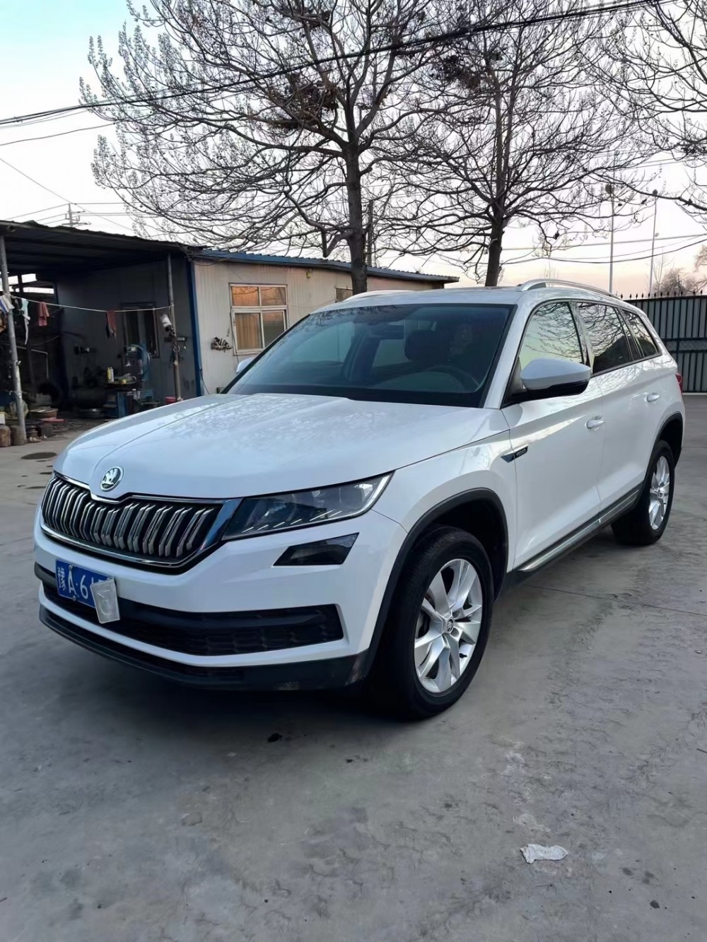 17年斯柯達柯迪亞克泡水車