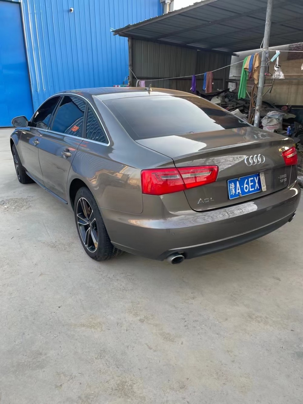 13年奧迪A6L泡水車