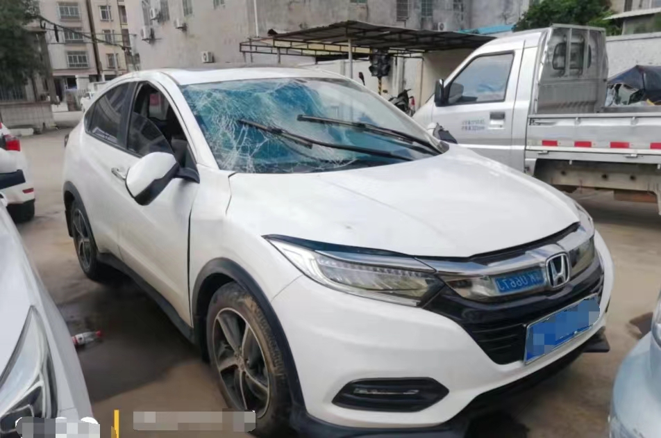 20年本田繽智泡水車