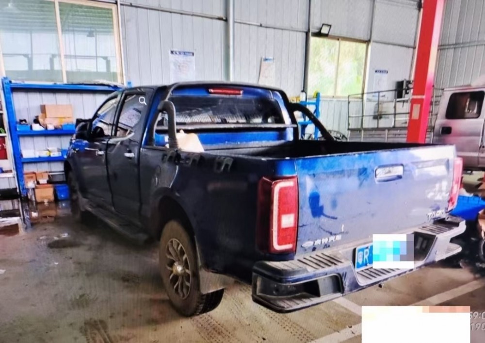 21年五十鈴皮卡