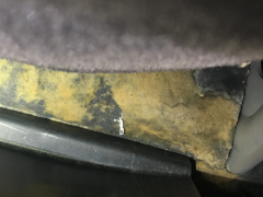 車子有霉味的是不是泡水車（泡水車修好后有霉味么）