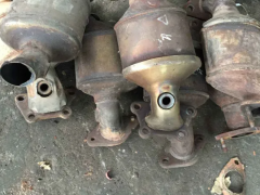 泡水車換三元催化多少錢（泡水車的三元催化還能用嗎）