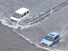 轉(zhuǎn)向柱生銹是泡水車嗎（汽車轉(zhuǎn)向柱生銹怎么處理）