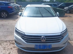 泡水車可不可以貸款買（買泡水車必須交定金嗎）