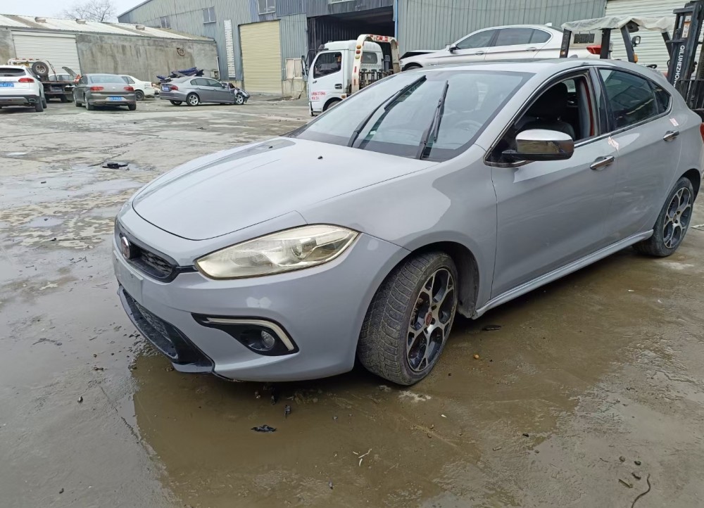 16年菲亞特致悅