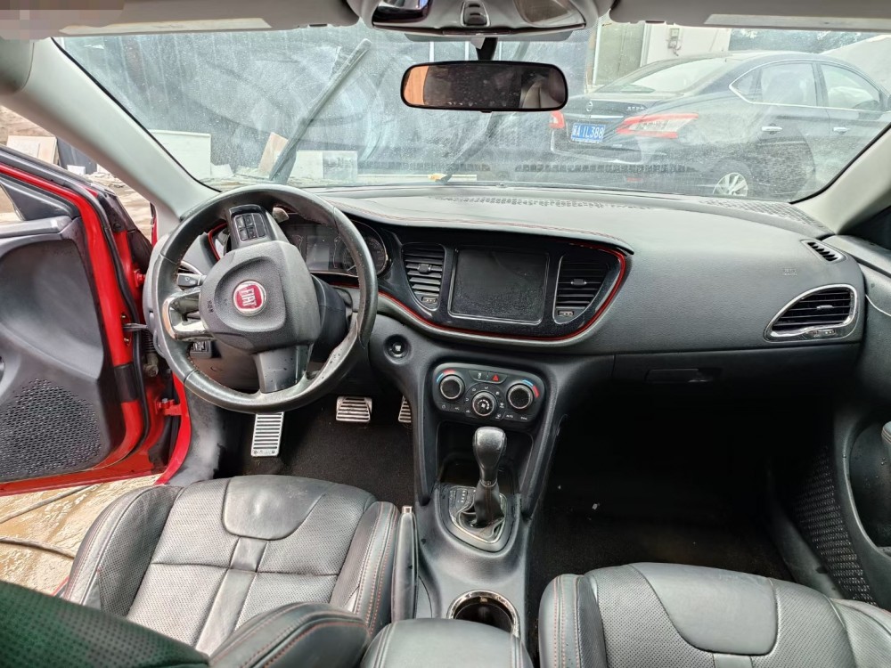 16年菲亞特致悅