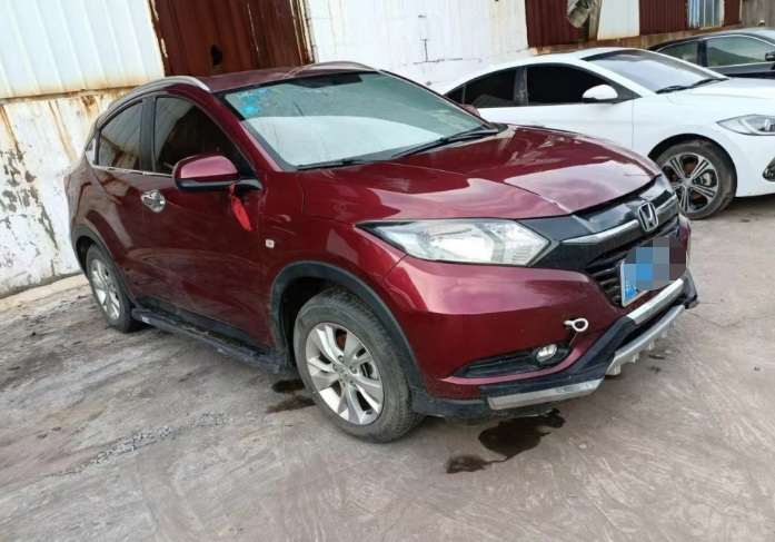 判斷汽車(chē)電瓶是否需要更換的方法 判斷汽車(chē)電瓶是否需要更換的方法