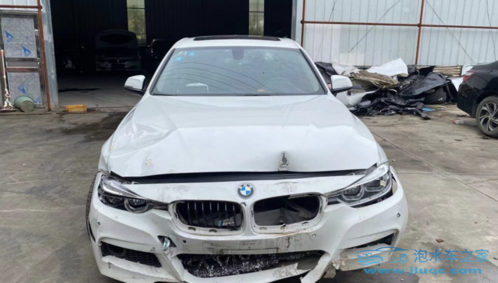 汽車后視鏡的調節方法