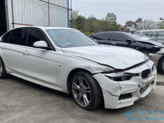 汽車后視鏡如何進行調節，什么角度最清晰