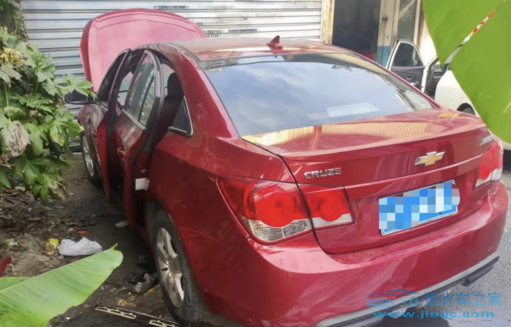 車子如何是自己刮花的可以報保險嗎