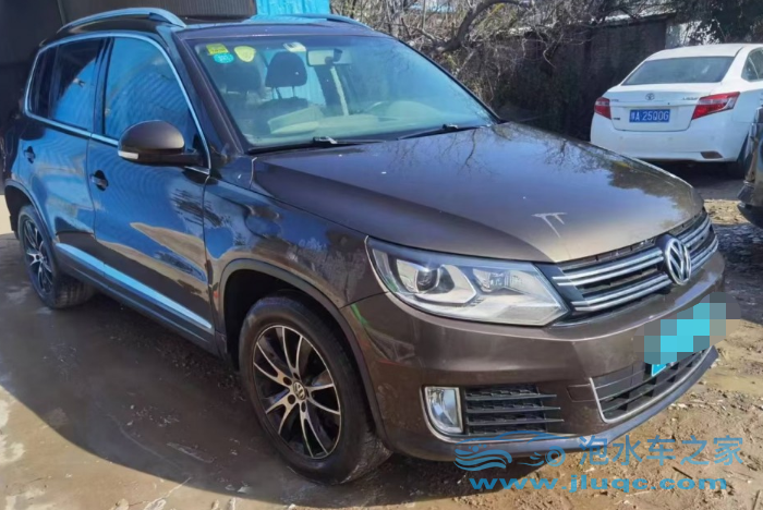 開車時被水淹了自救的方法