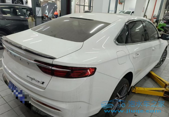 什么樣的車叫做泡水車 什么樣的車叫做泡水車