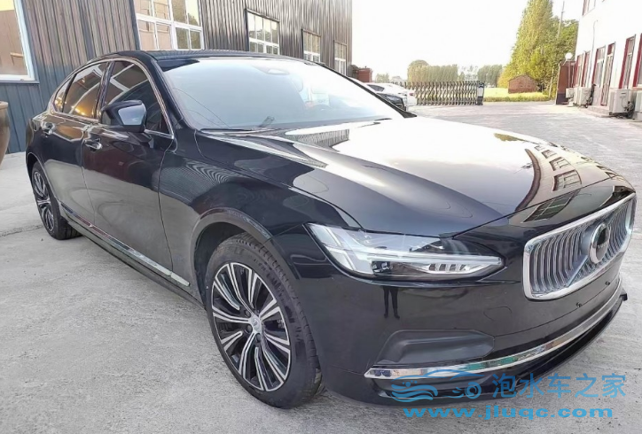 汽車泡水后對車輛的影響