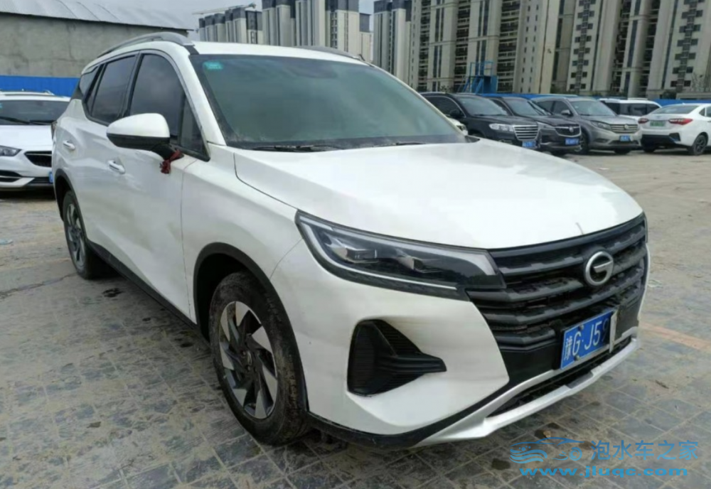 汽車輪胎打壓多少合適 汽車輪胎打壓多少合適