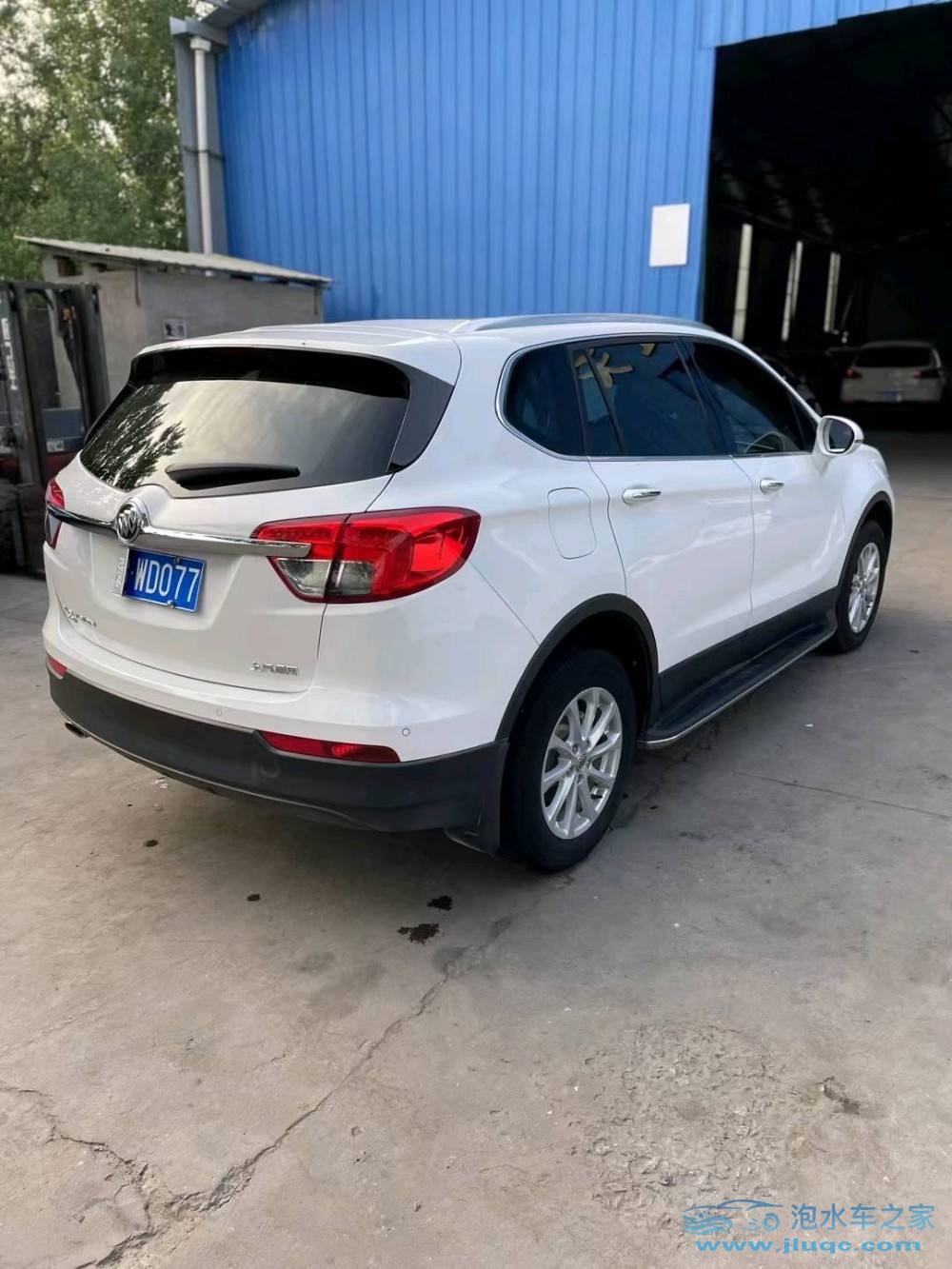 16年別克昂科威泡水車