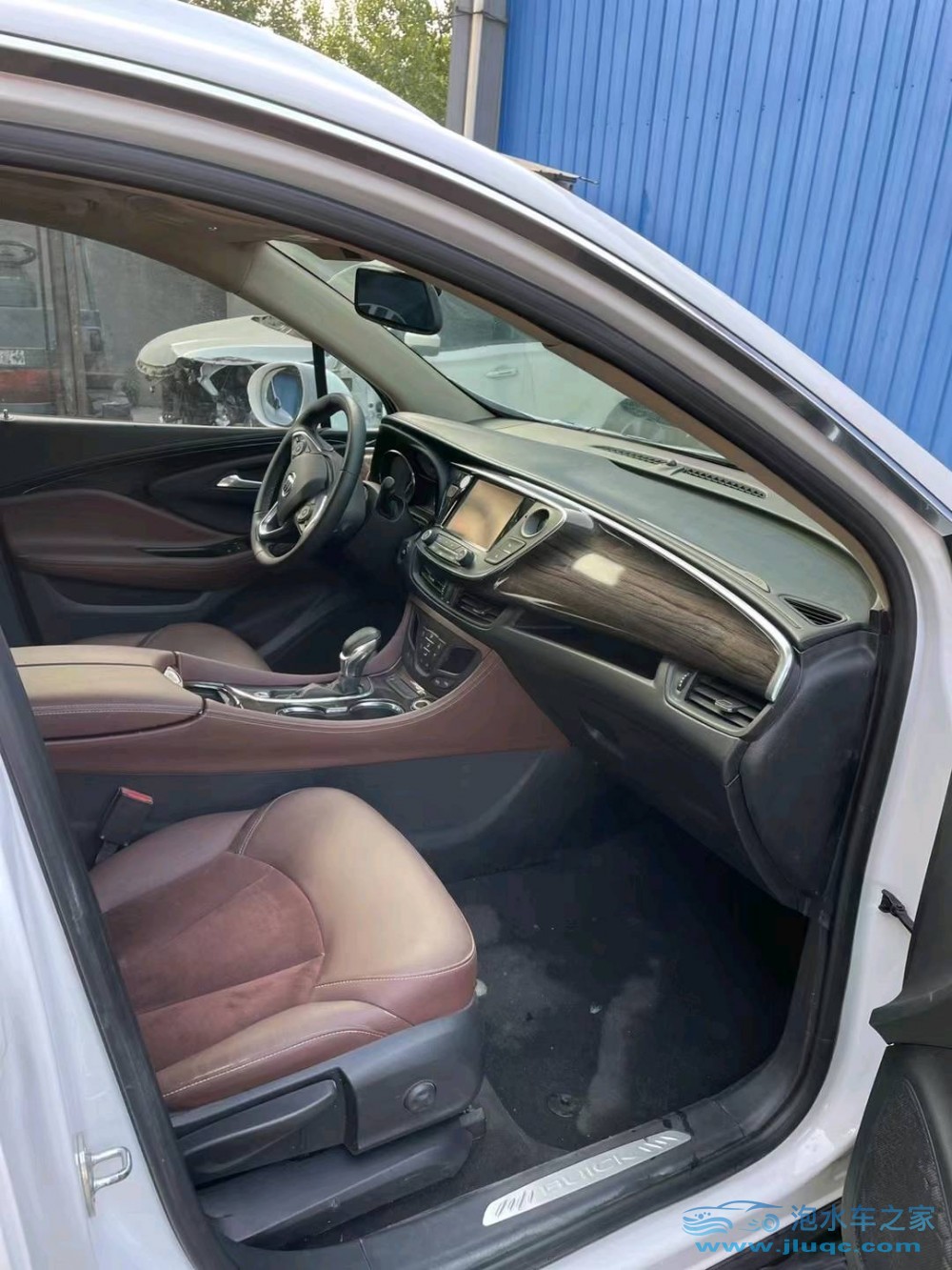 16年別克昂科威