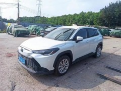 寶馬525機(jī)油需要加多少？