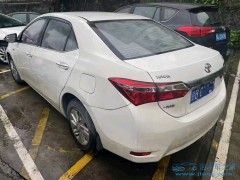 汽車發動機艙有泥沙是泡水車嗎，發動機進泥沙怎么清理