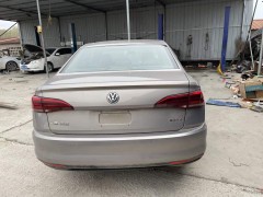 發動機艙有泥沙是泡水車嗎