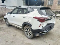 以4000轉行駛，空擋轟油門4000轉：哪個對發動機影響更大？