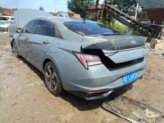 車的異味怎么去除