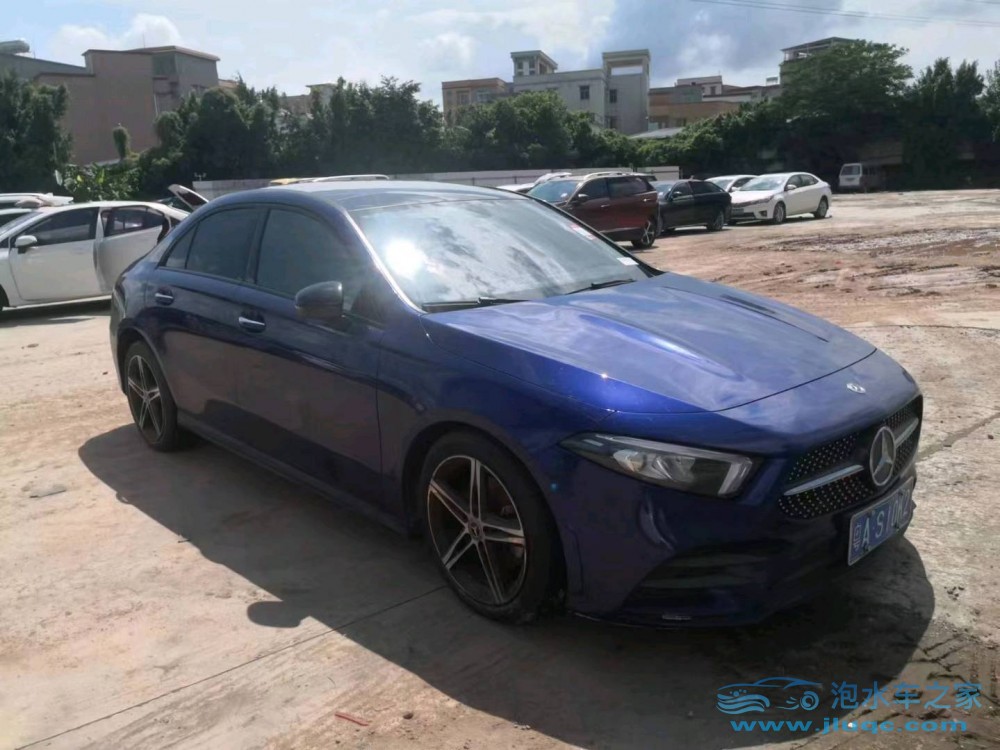 20年奔馳A泡水車