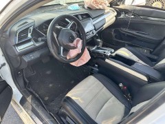 泡水車賣掉時需要注意的貶值因素