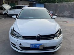 如何購買一輛貶值的泡水車并對其進行合理定價？