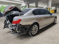 下車后自動(dòng)鎖車門怎么設(shè)置？