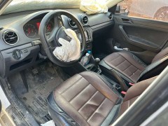 車子換牌照要什么手續(xù)？與泡水車相關(guān)話題的探討