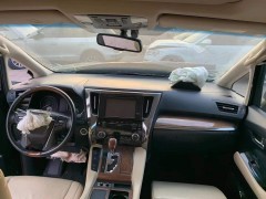 車開“爛”了才懂：開車犯困不能喝紅牛！教你簡單1招，讓困意“消失”