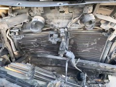 坐在車里，判斷車頭距離的八個技巧