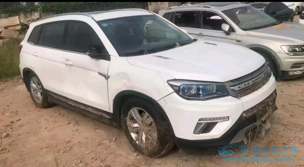 17年長安長安CS75泡水車