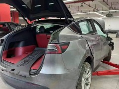 輪胎排水槽裂紋是否需要更換？專家為你解答疑惑