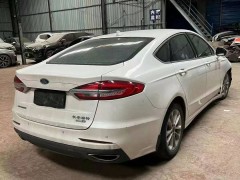 發動機噠噠作響，難道是拉缸了嗎？