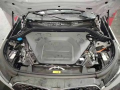 雪天駕駛必備技巧：輕松應對滑坡