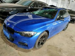 剎車與油門操作全解析：如何正確踩踏？