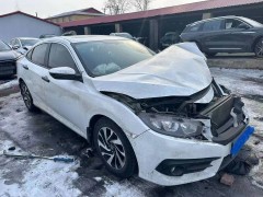 汽車空調啟動后為何需要10多分鐘才開始制冷？