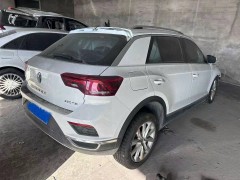 面對加塞，這樣做既安全又不招人煩