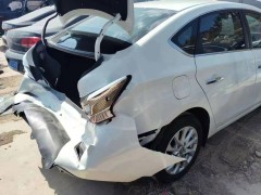 行車(chē)記錄儀捕捉到停車(chē)被刮事件，如何追蹤肇事者？