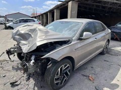 泡水車清洗費用揭秘：你準備好預算了嗎？