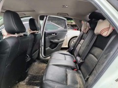 牙膏補車漆：真實效果與注意事項