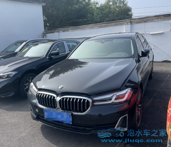 21年寶馬5系泡水車